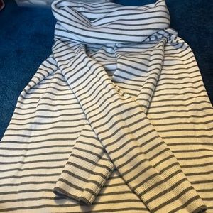 White and gray striped long sleeve top by French connection